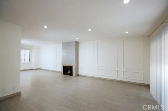 10214 Samoa  #25, Tujunga, CA 91042 - Image #2