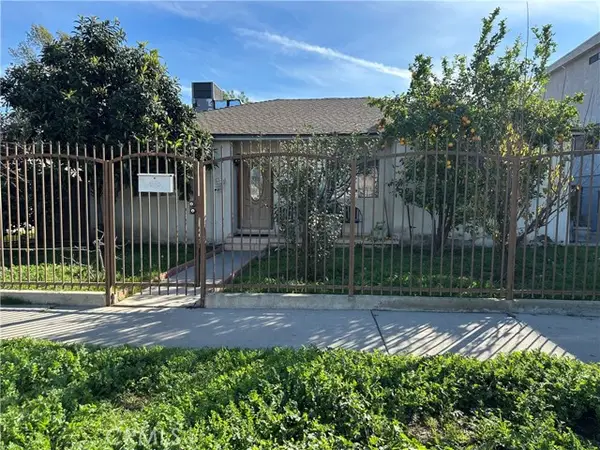 6044 Woodman, Van Nuys, CA 91401