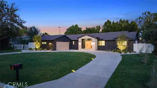 8960 Oak Park, Northridge, CA 91325 - #2