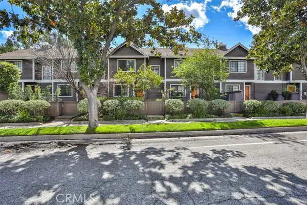 1318 Corson  #4, Pasadena, CA 91106