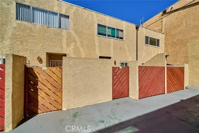 1701 Neil Armstrong  #104, Montebello, CA 90640 - #3