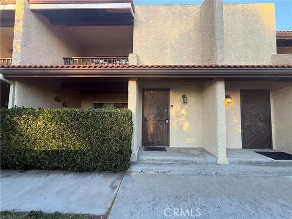 9702 Via Roma, Burbank, CA 91504