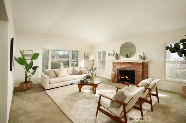 1639 Thompson, Glendale, CA 91201 - #2