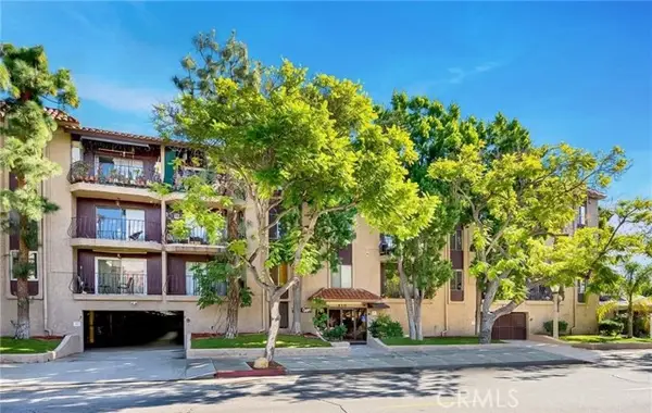 310 Jackson Street  #104, Glendale, CA 91206