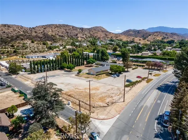 10335 La Tuna Canyon Road, Sun Valley, CA 91352