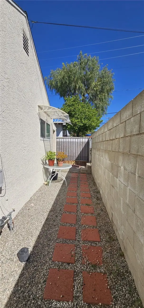10069 Mountair Avenue, Tujunga, CA 91042 - #2