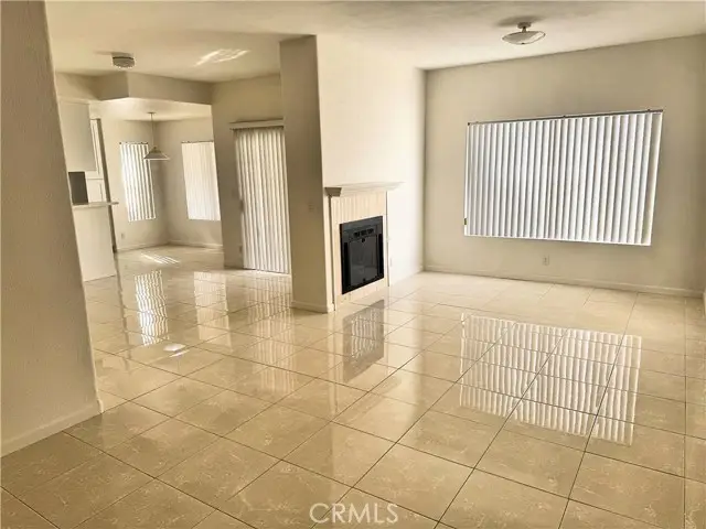 18319 Hart Street  #3, Reseda, CA 91335 - #2