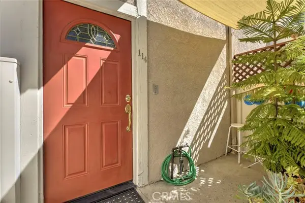 10155 De Soto  #116, Chatsworth, CA 91311