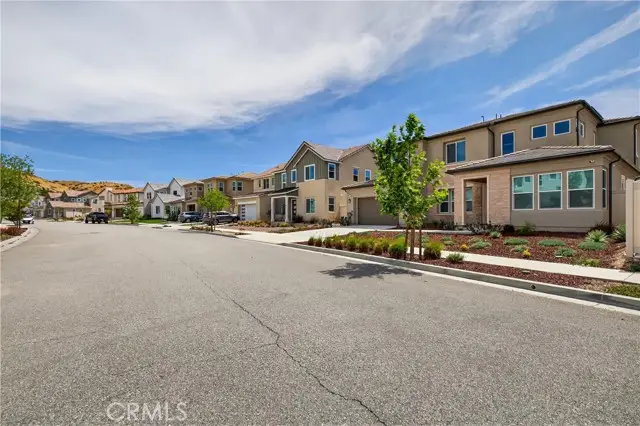 17728 Ridgeline Court, Santa Clarita, CA 91350 - #3