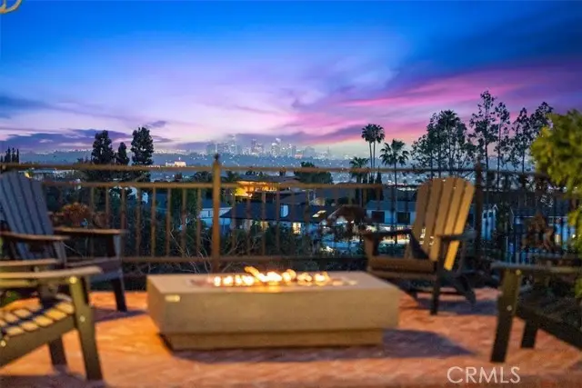 834 Moorside Drive, Glendale, CA 91207 - #2