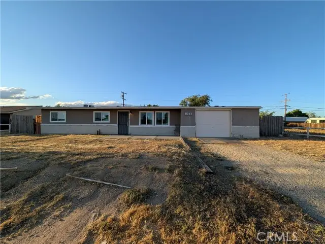 8711 Aspen, California City, CA 93505 - #2