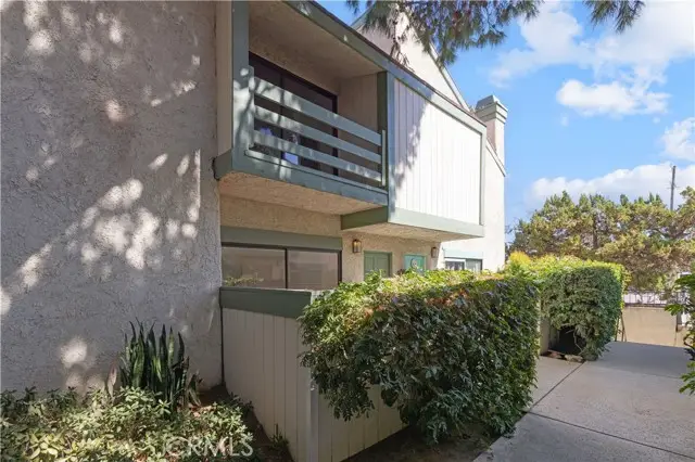 7550 Zombar  #11, Van Nuys, CA 91406 - #2