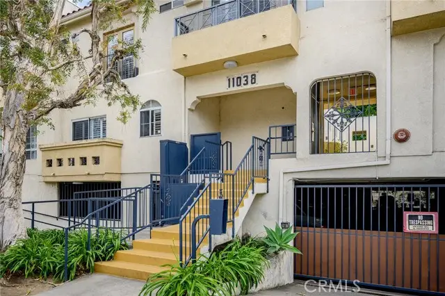 11038 Camarillo Street  #13, North Hollywood, CA 91602 - #2