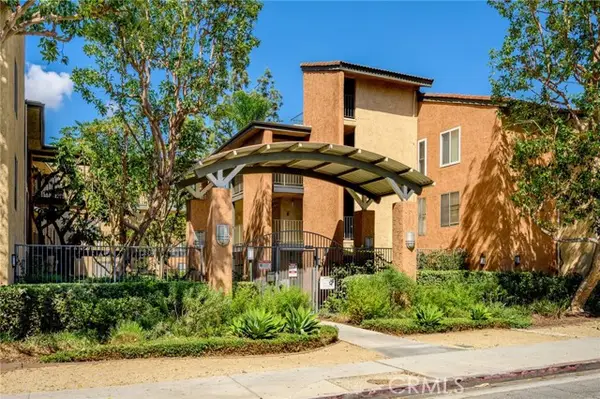 15425 Sherman  #107A, Van Nuys, CA 91406
