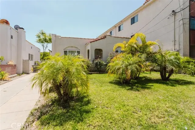 826 Lomita Avenue, Glendale, CA 91205 - #2
