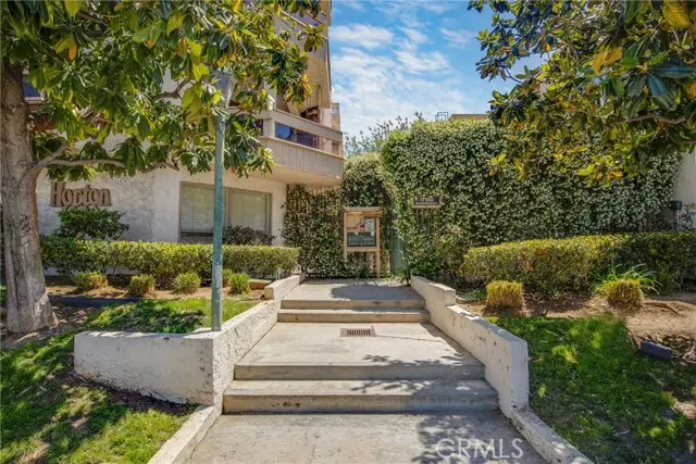 17150 Burbank  #23, Encino, CA 91316 - #2