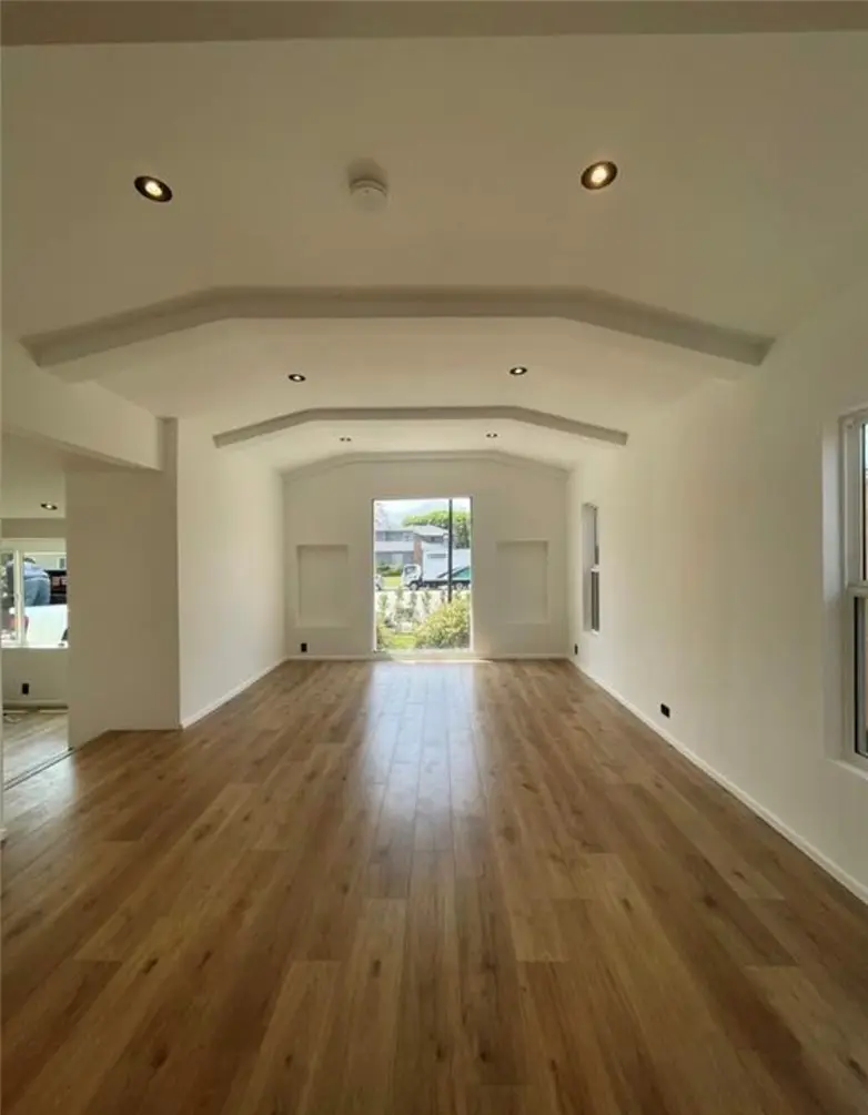 1713 Alameda Avenue, Burbank, CA 91506 - #2