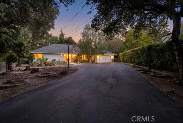 3999 El Lado, La Crescenta, CA 91214 - #2