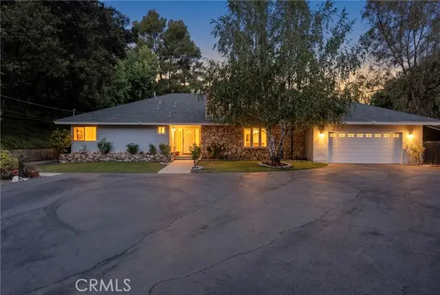 3999 El Lado, La Crescenta, CA 91214 - #3