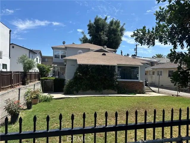 14736 Gilmore, Van Nuys, CA 91411 - #3