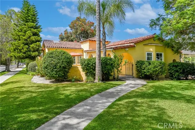 1102 Olmsted Drive, Glendale, CA 91202 - #3
