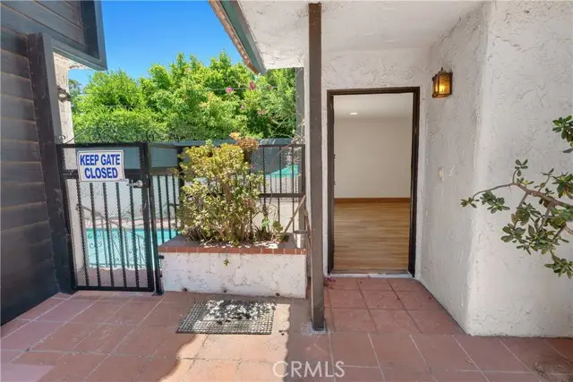 14332 Dickens Street  #25, Sherman Oaks, CA 91423 - #3