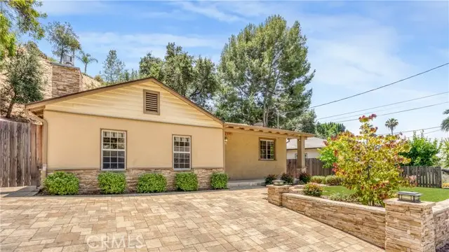 1232 Elmwood Avenue, Burbank, CA 91501 - #2