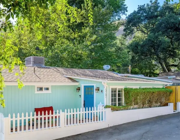 12101 Spring Trail, Sylmar, CA 91342