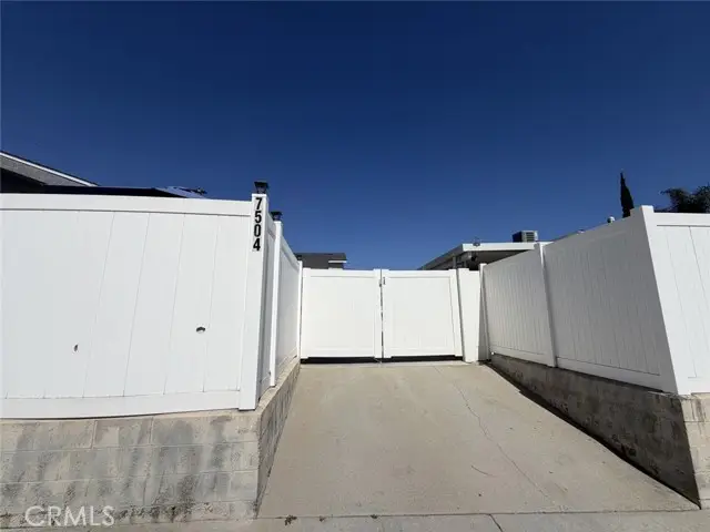 7502 Hollywood Way, Burbank, CA 91505 - #2
