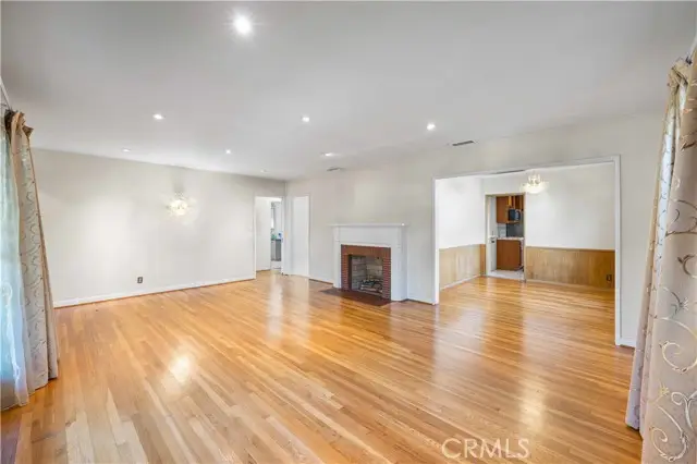 1207 Graynold, Glendale, CA 91202 - #2