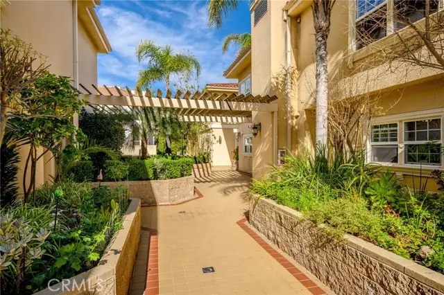 415 Dryden  #110, Glendale, CA 91207 - #1