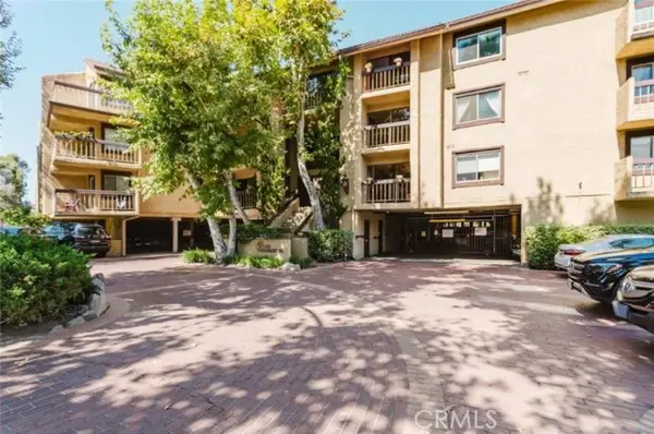 3481 Stancrest Drive  #334, Glendale, CA 91208