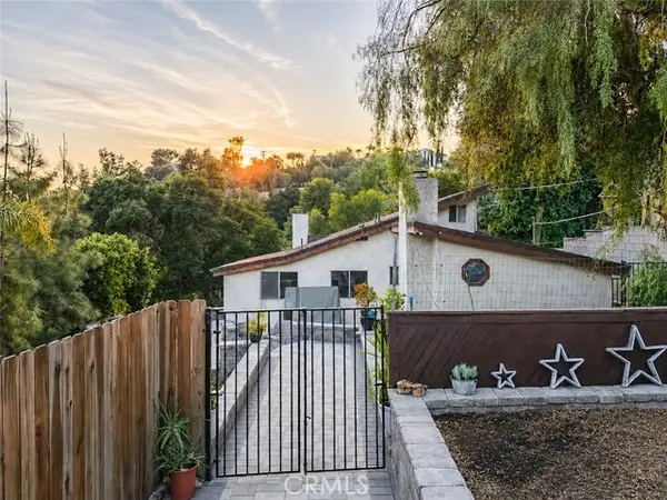 11899 East, Sylmar, CA 91342