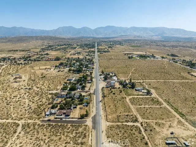 230 Vac/Vic, Llano, CA 93544 - #1