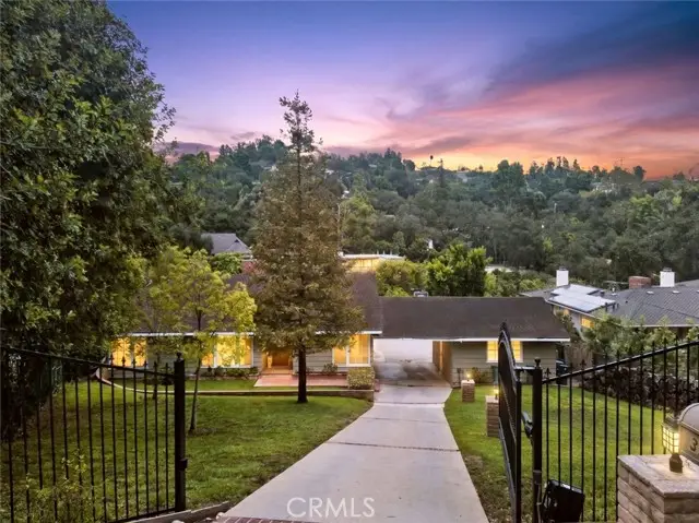 3726 Berwick Drive, La Canada Flintridge, CA 91011 - #1