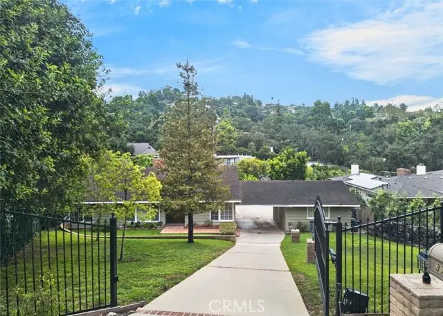 3726 Berwick Drive, La Canada Flintridge, CA 91011 - #2