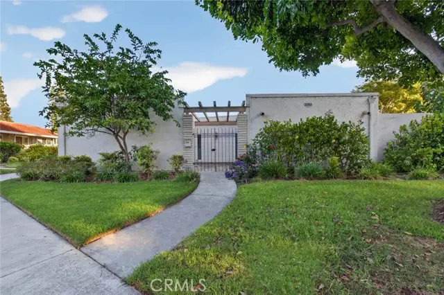 2262 Via Puerta  #D, Laguna Woods, CA 92637 - #3