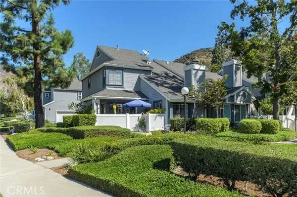 338 Monroe Ct, Azusa, CA 91702