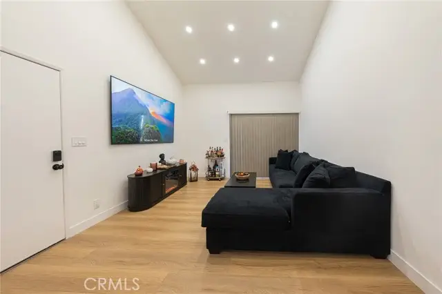 9714 Sepulveda  #217, North Hills, CA 91343 - #2