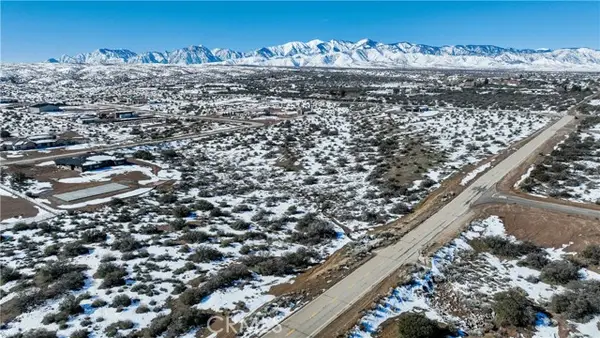 9077 Mesquite Street, Phelan, CA 92371