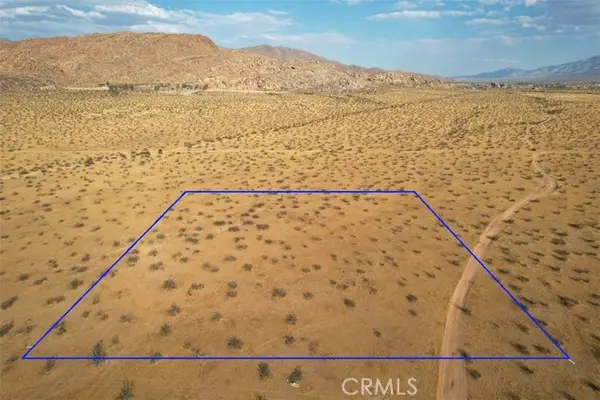 3 Lynn Road, Apple Valley, CA 92307