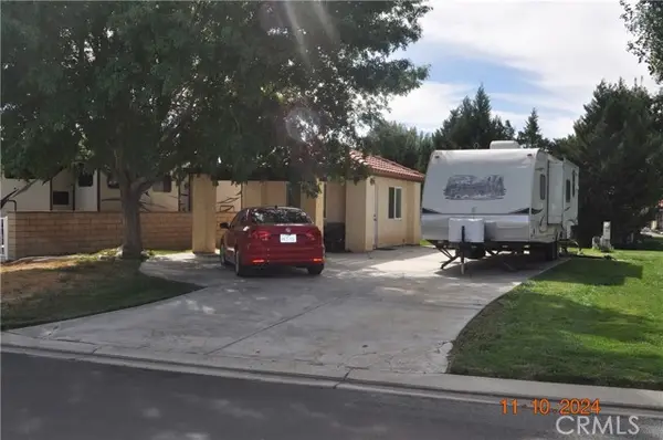 11600 Ridgemark Road, Apple Valley, CA 92308