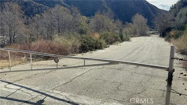 0 VL-8675022001, Claremont, CA 91711