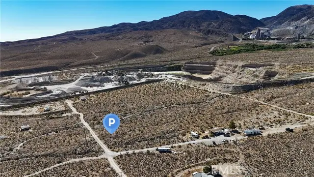 716 Meehleis Road, Lucerne Valley, CA 92356 - #3