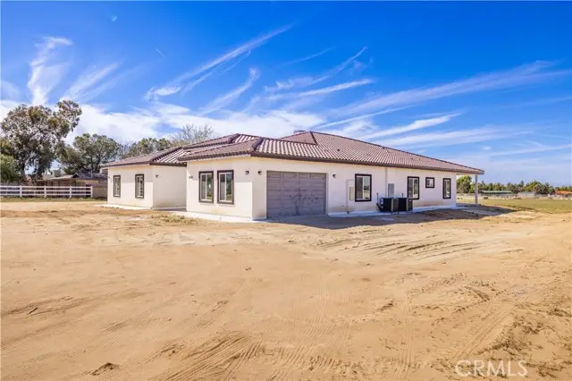 1805 Columbia Way, Lancaster, CA 93534 - #3