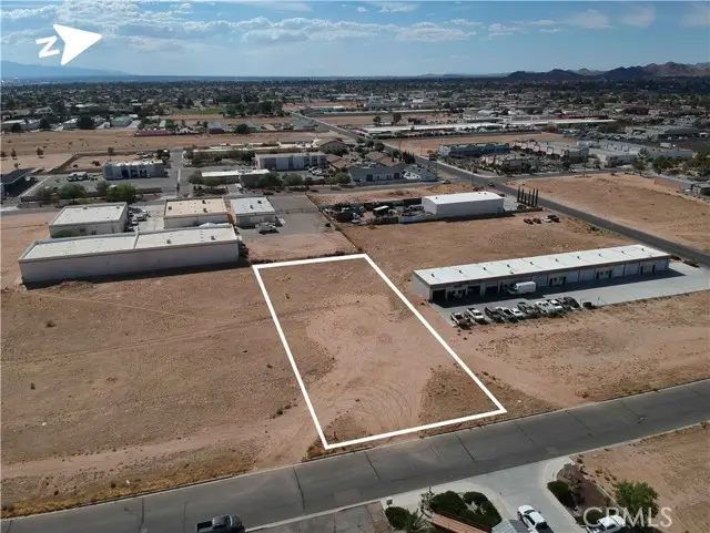 1 Malaki Road, Apple Valley, CA 92308 - #2