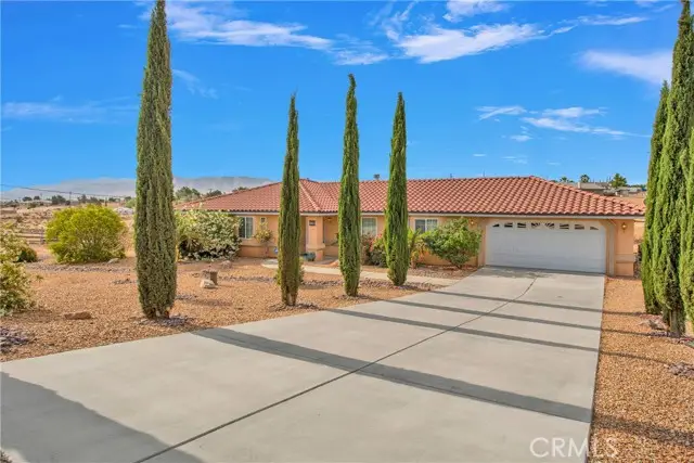 10903 E Avenue, Hesperia, CA 92345 - Image #1