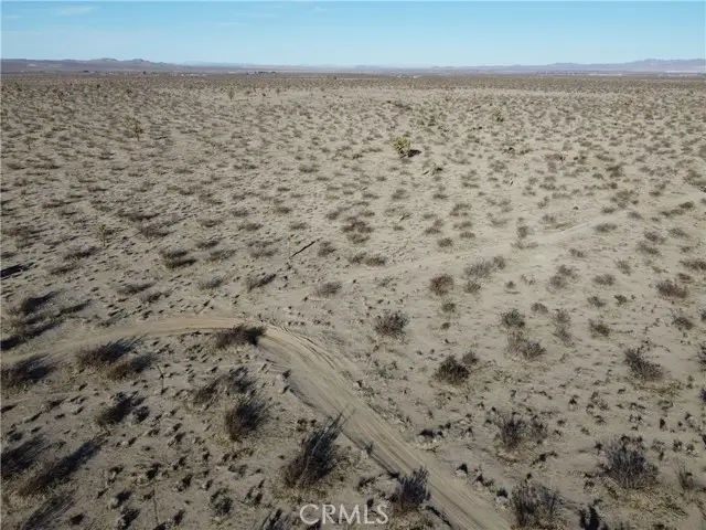 10 Lessing Avenue, Adelanto, CA 92301 - #2