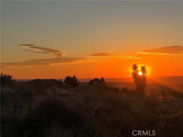 3 Outpost, Apple Valley, CA 92308