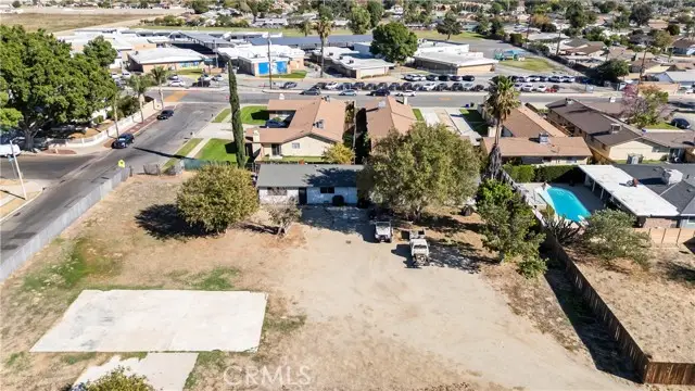 18264 Pine, Fontana, CA 92335 - #2
